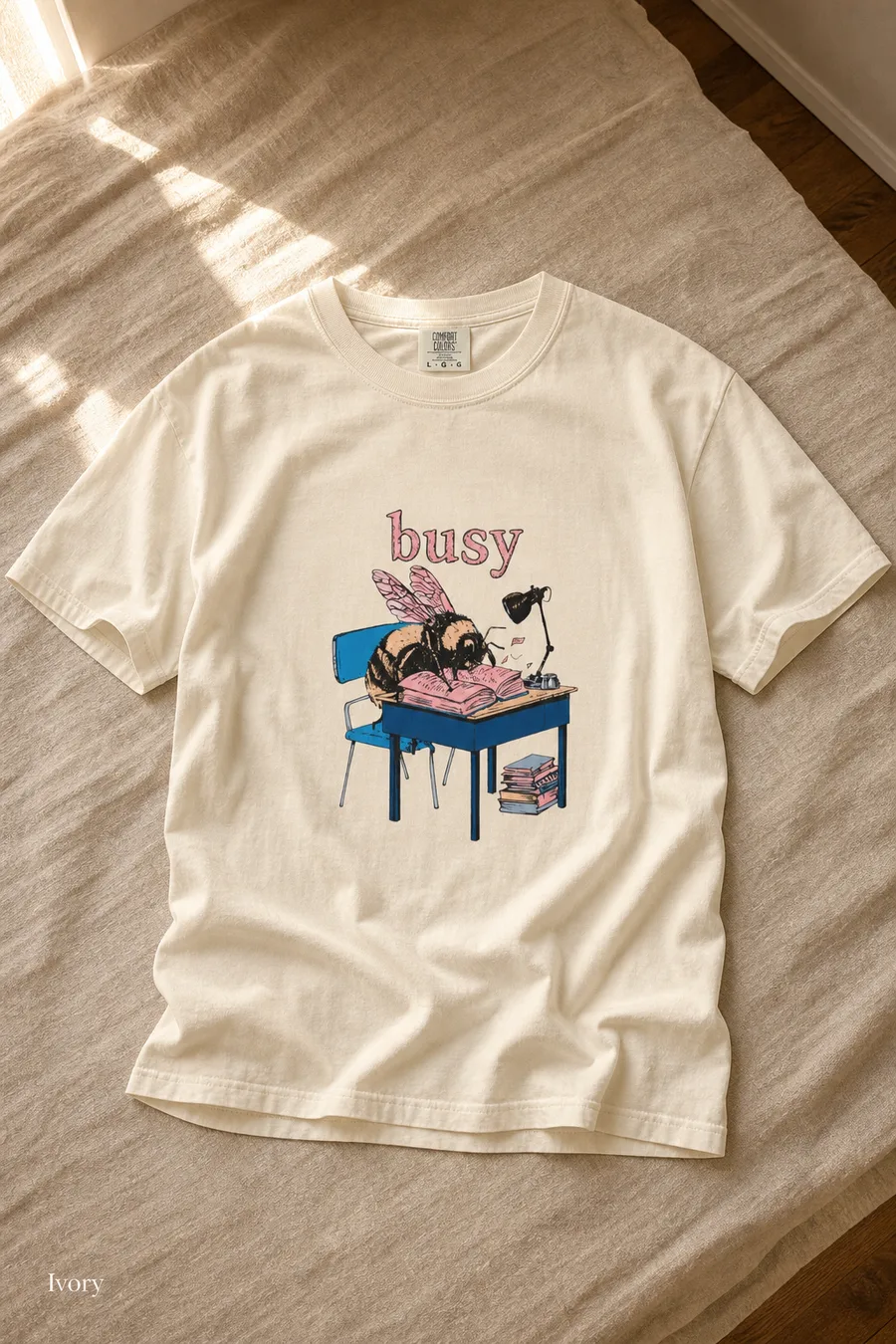 Busy Bee tee in Ivory